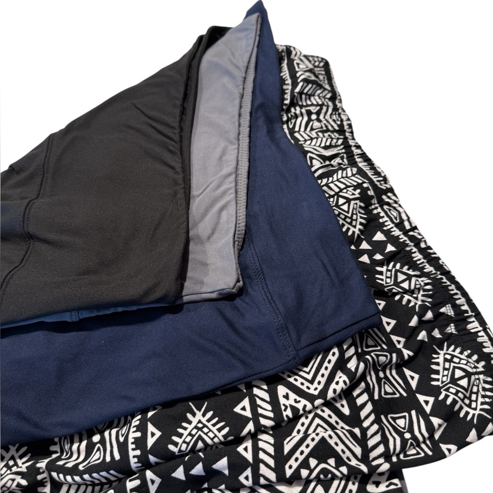 Gray, Black, Navy, and White Leggings. All 2X or 1X